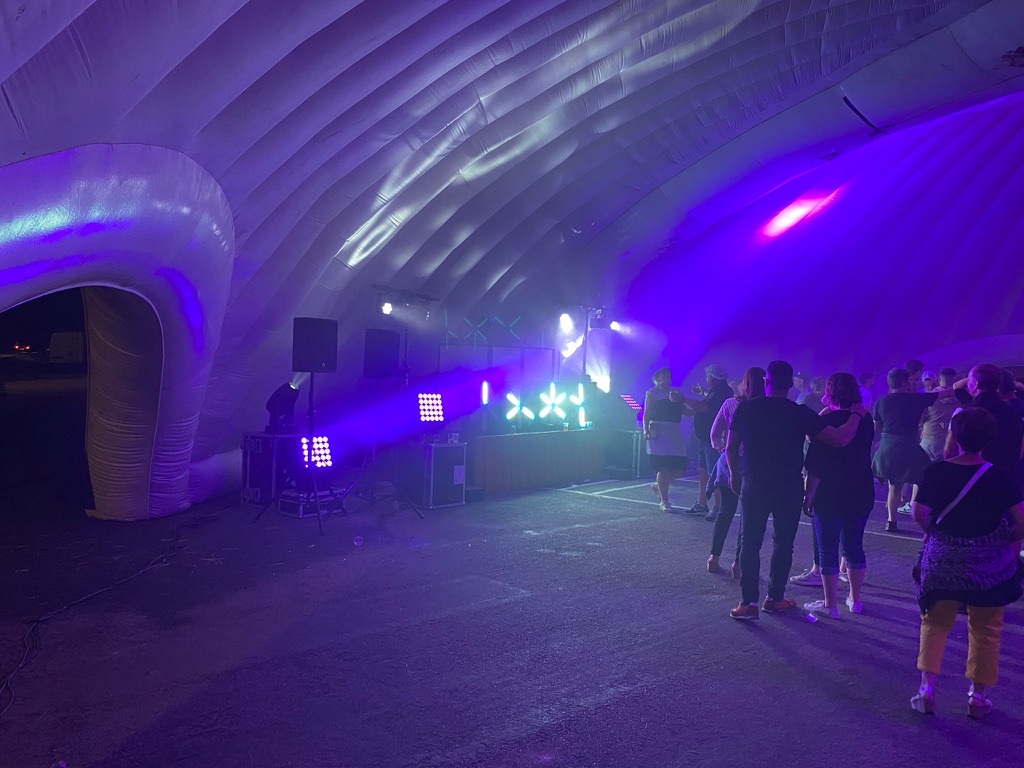 Lumières sur la piste — photo Chatycov Events